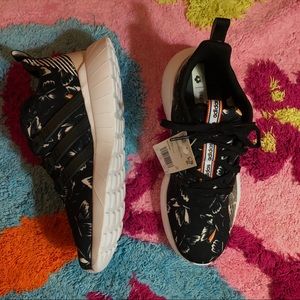 Questar Flow Adidas Sneaker